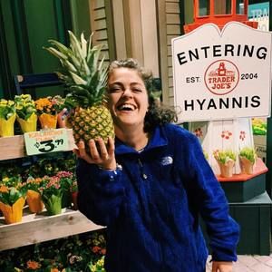 Meet your Posher, Deniz